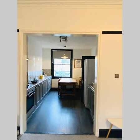 Beautiful First Floor Apartment In St Leonards Ngoại thất bức ảnh